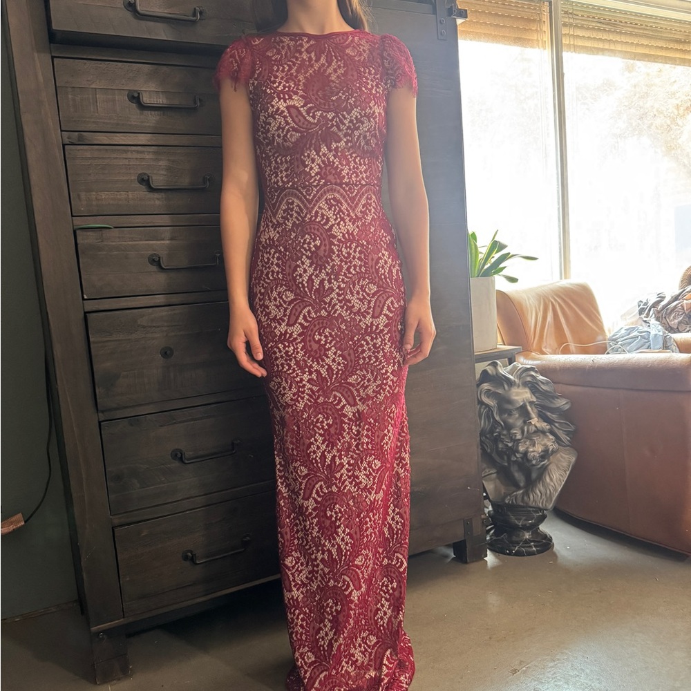 Windsor Burgundy Lace Maxi Dress